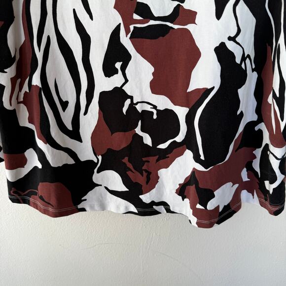Chico’s Size XL abstract print stretch knit blouse - Picture 4 of 8